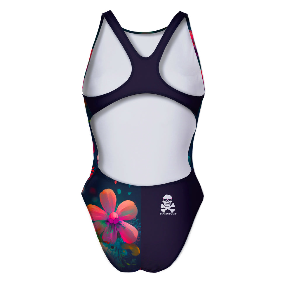 Costume da allenamento nuoto Boneswimmer per donna, modello intero PINUP 323pf con stampa di un teschio circondato da fiori colorati, retro