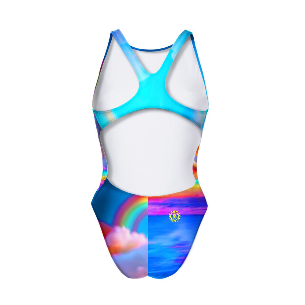 Costume da allenamento nuoto Boneswimmer da donna, modello intero PINUP 405p con stampa di un un dolce e gaudente unicorno tra nuvole e arcobaleni in mondo fluo, retro